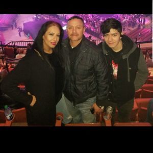 Meet your Posher, Raul-deyanira